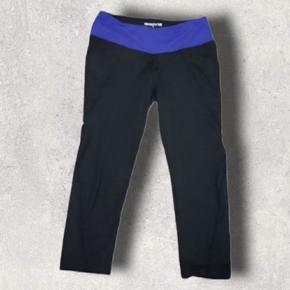 MARIKA BLACK TECH SIDE POCKET CAPRIS, SIZE S
